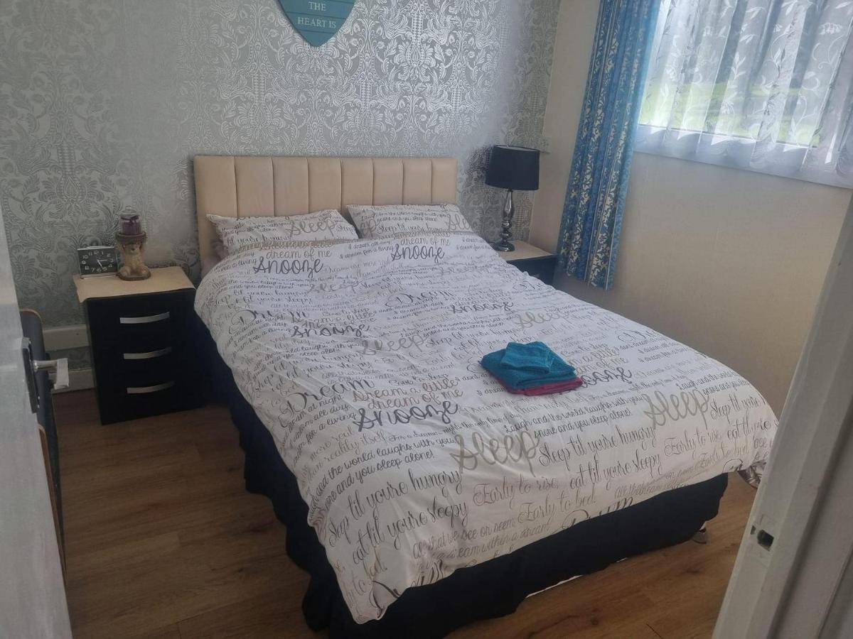 Beautiful 2-bed In Villa *